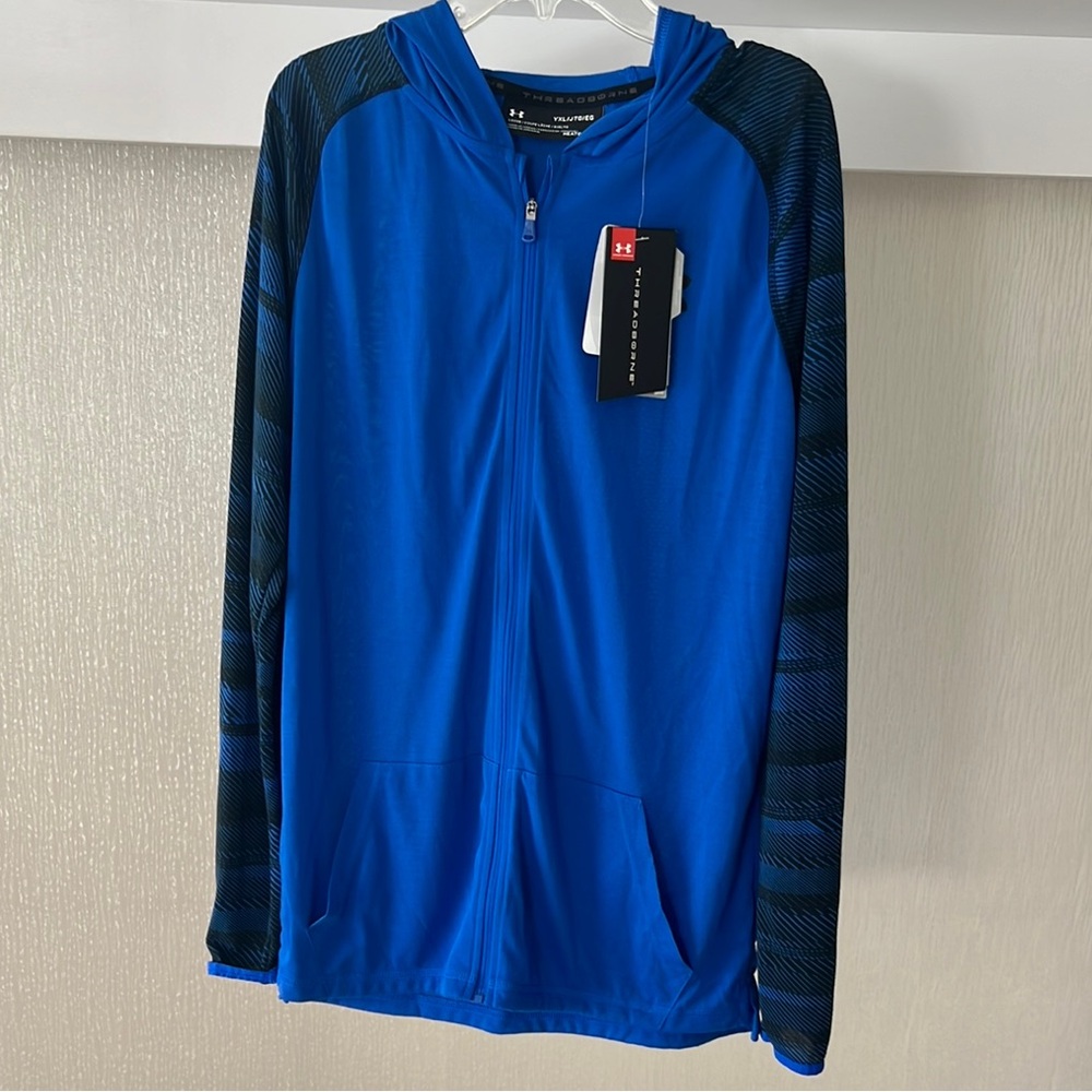 Under Armour Blue Lightweight Zip Up with Patterned Sleeves